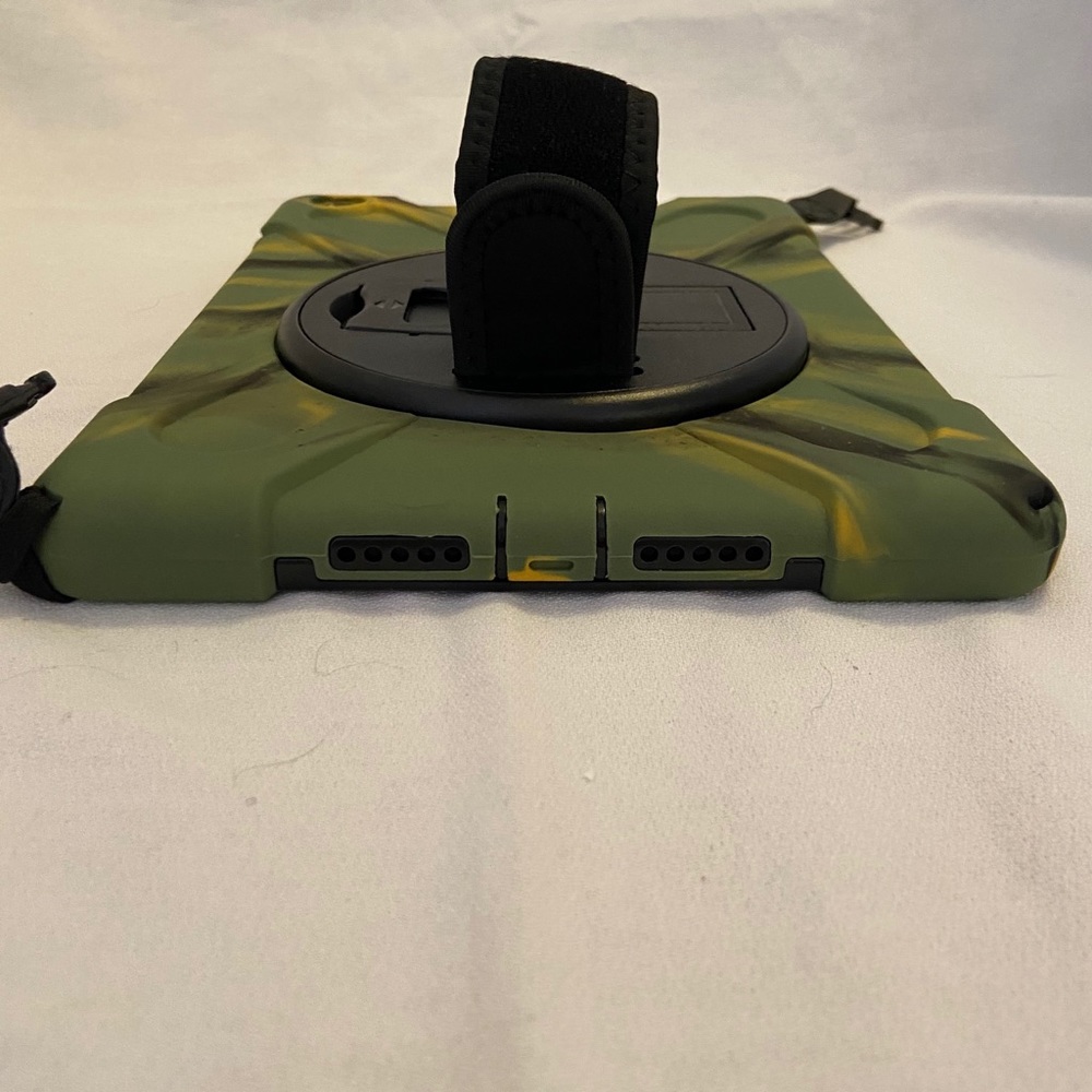 Amazon Fire HD 8 Case - Pirate Series Case - Picture 5 of 7
